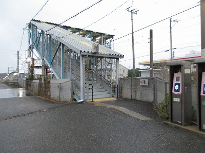 大入駅の駅舎
