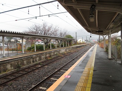 浜崎駅構内