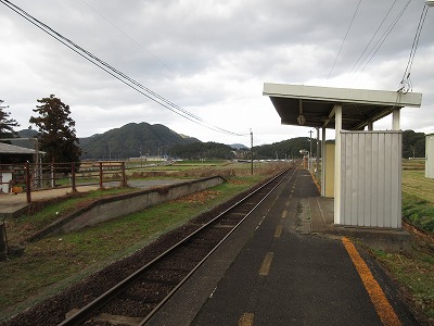 肥前長野駅構内