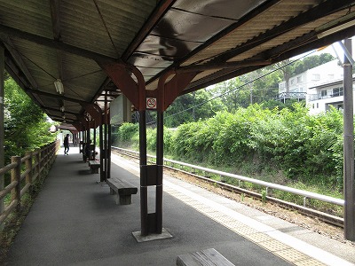 �郖��C�݉w�\��