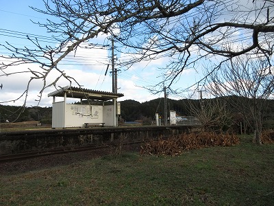 金石原駅の駅舎