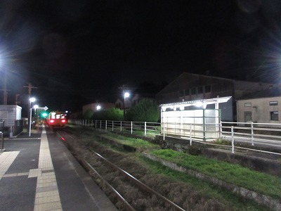 相知駅構内