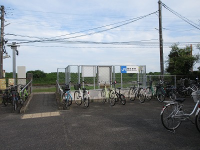 ���O���w�̉w��