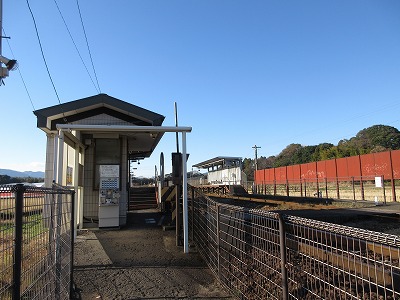 豊後国分駅の駅舎