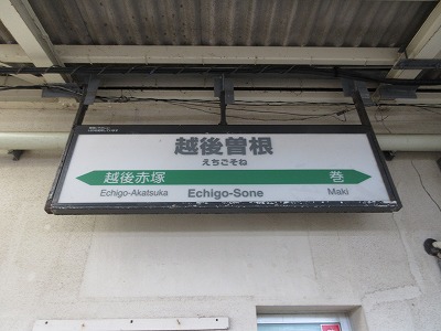 �z��]���w�w���W