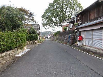 肥前久保駅の駅前
