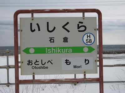 �Αq�w�w���W