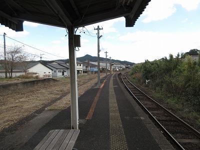上伊万里駅構内