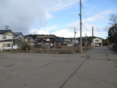 �ˌ��w�̉w�O