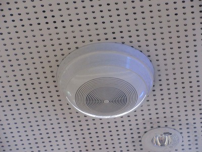 �����_�ˉw�X�s�[�J�[