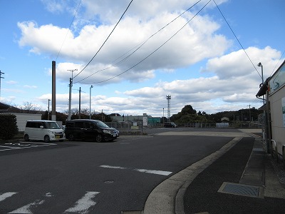 松浦駅の駅前
