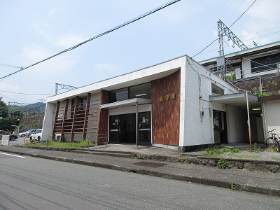 ��ɓ��w�̉w��