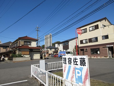 南大分駅の駅前