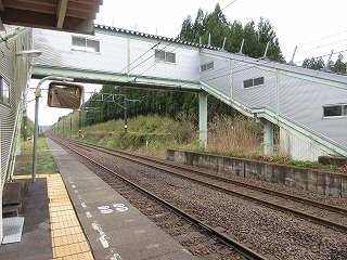 咣w\