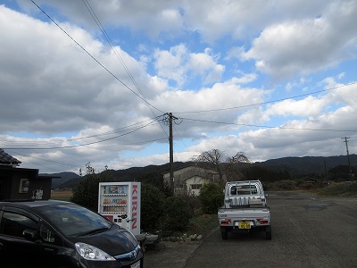 大川野駅の駅前