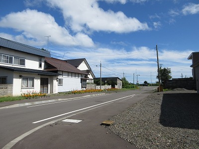 �Б�w�̉w�O