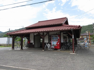 �ʔ��w�̉w��