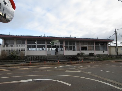 �����w�̉w��