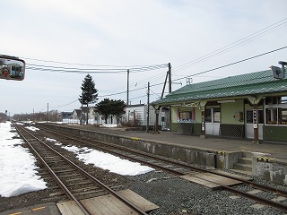 茶志内駅